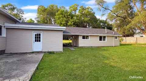 Exterior - 716 Root, Belding, MI 48809 photo 2 of 7