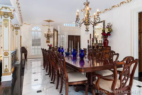 Dining - 560 Saddlebrook, Ada, MI 49301 photo 4 of 5