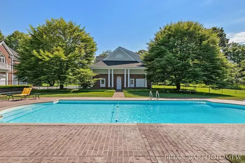 Exterior - 560 Saddlebrook, Ada, MI 49301 photo 15 of 17