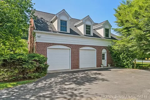 Exterior - 560 Saddlebrook, Ada, MI 49301 photo 6 of 17