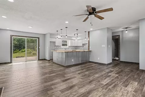 Living - 8312 48th, Covert, MI 49043 photo 3 of 3
