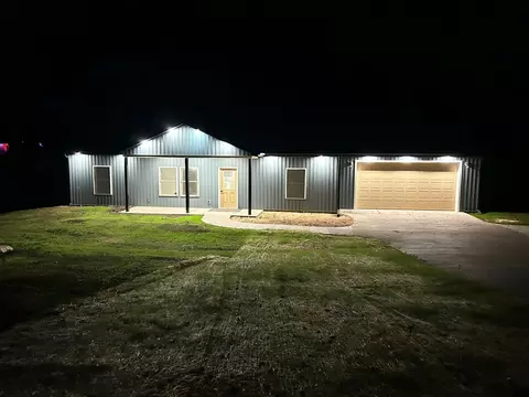 Exterior - 10833 Hoffman, Three Rivers, MI 49093 photo 3 of 4