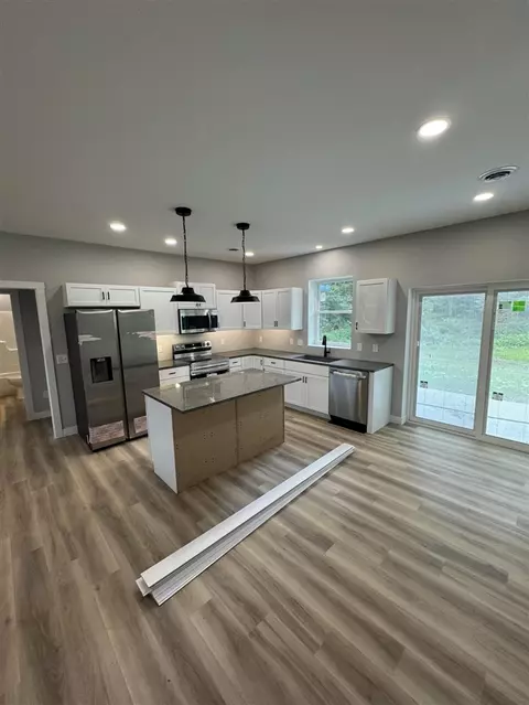 Kitchen - 10833 Hoffman, Three Rivers, MI 49093 photo 1 of 3