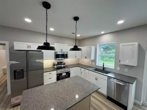 Kitchen - 10833 Hoffman, Three Rivers, MI 49093 photo 2 of 3