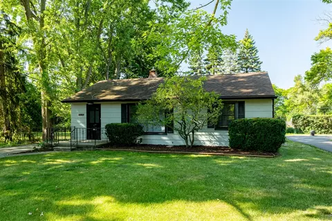 7425 Ann Arbor, Dexter, MI 48130