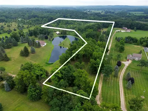 Sharon Hollow, Manchester, MI 48158