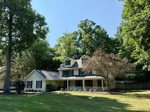 3267 Brynmawr, Portage, MI 49024