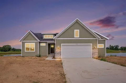 322 Blue Ash, Coopersville, MI 49404