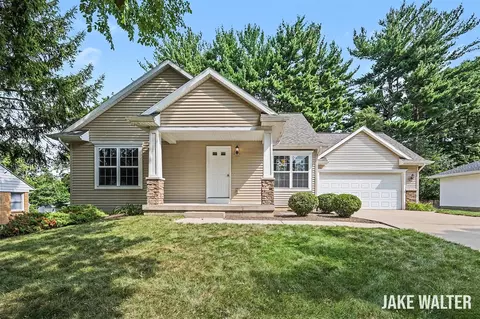 315 Sib Rumery, Wayland, MI 49348