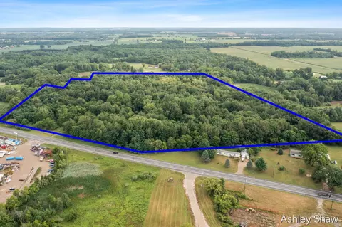 1099 Lincoln, Allegan, MI 49010