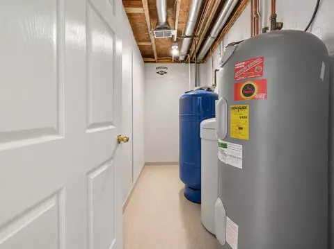 Entry Way - 2380 David, Niles, MI 49120 photo 1 of 1