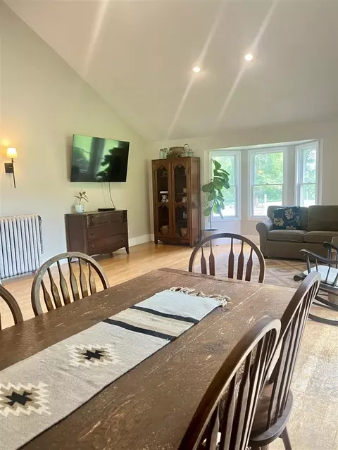Dining - 4724 Flat Riv, Belding, MI 48809 photo 3 of 3