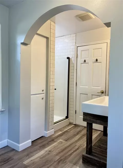 Bath - 4724 Flat Riv, Belding, MI 48809 photo 5 of 6