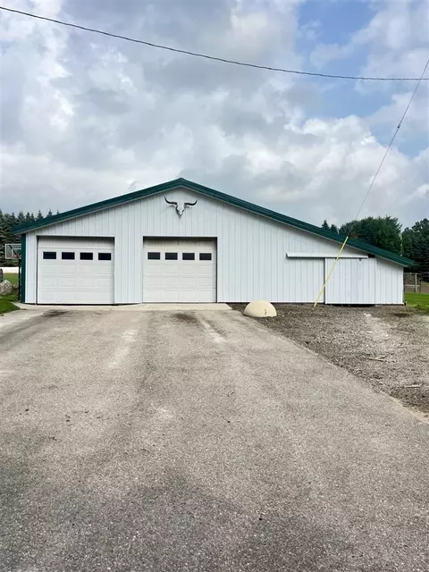 Exterior - 4724 Flat Riv, Belding, MI 48809 photo 2 of 2