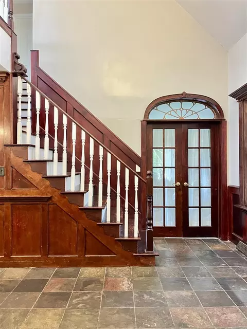Entry Way - 4724 Flat Riv, Belding, MI 48809 photo 1 of 6