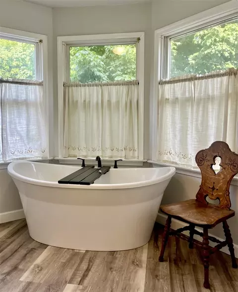 Bath - 4724 Flat Riv, Belding, MI 48809 photo 6 of 6