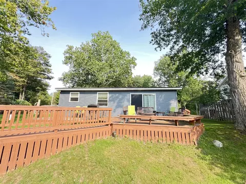 4435 Sugarbush, Grant, MI 49327