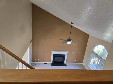 Living - 33445 Bay Hl, Romulus, MI 48174 photo 4 of 5