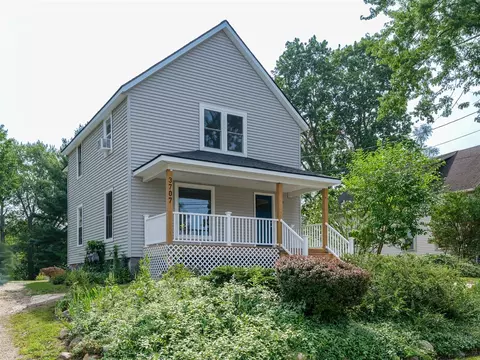 3707 S Burdick, Kalamazoo, MI 49001