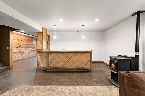Living - 805 W Moore, Grant, MI 49327 photo 7 of 7