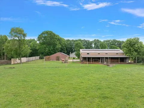 Exterior - 805 W Moore, Grant, MI 49327 photo 9 of 14