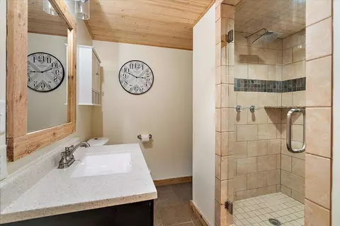 Bath - 805 W Moore, Grant, MI 49327 photo 5 of 6