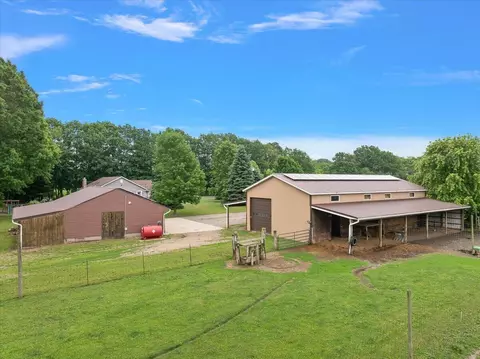 Exterior - 805 W Moore, Grant, MI 49327 photo 10 of 14