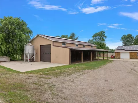 Exterior - 805 W Moore, Grant, MI 49327 photo 3 of 14