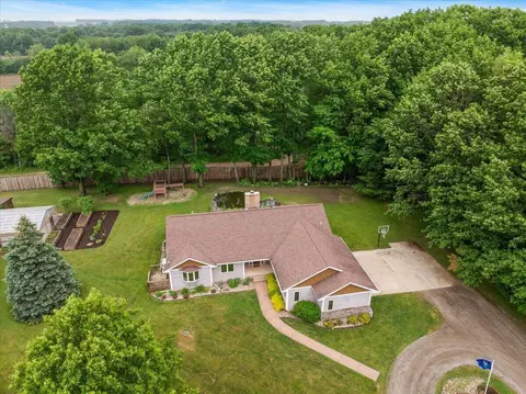 View/Area - 805 W Moore, Grant, MI 49327 photo 4 of 13