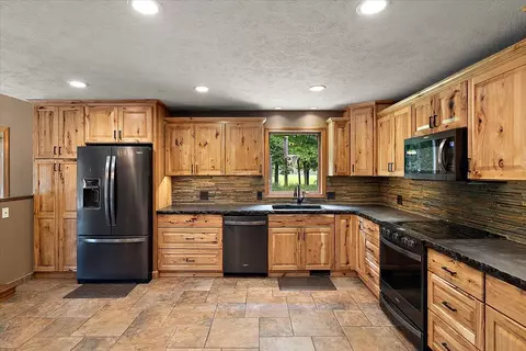 Kitchen - 805 W Moore, Grant, MI 49327 photo 2 of 3
