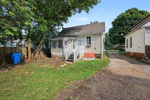 Exterior - 527 Webb, Jackson, MI 49202 photo 5 of 5