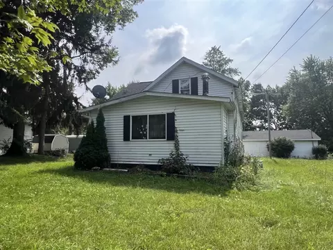 2328 E Main, Niles, MI 49120