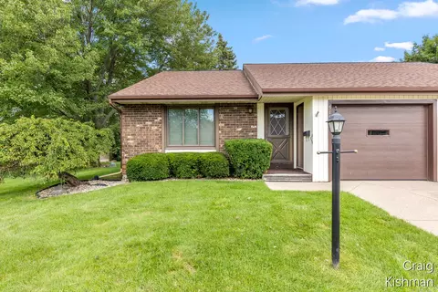 5158 Ridge, Hudsonville, MI 49426