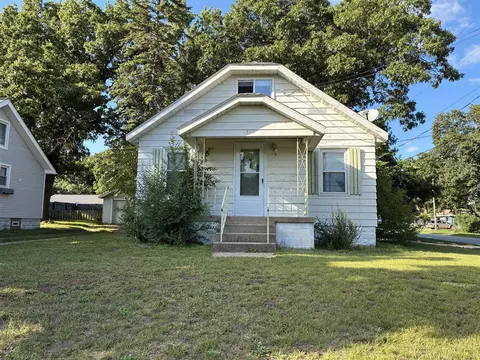 1543 NE Mason, Grand Rapids, MI 49503