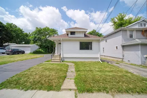 Exterior - 208 S Brown, Jackson, MI 49203 photo 3 of 10