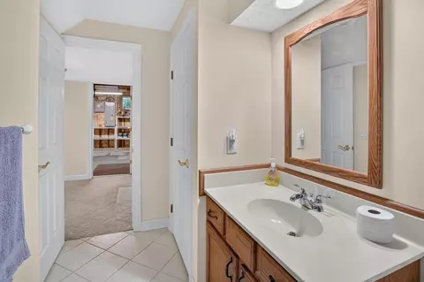 Bath - 4729 Dimond, Dimondale, MI 48821 photo 10 of 10