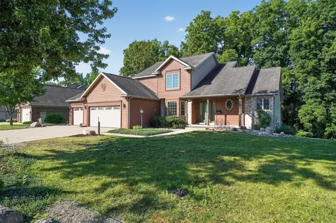 Exterior - 4729 Dimond, Dimondale, MI 48821 photo 5 of 18