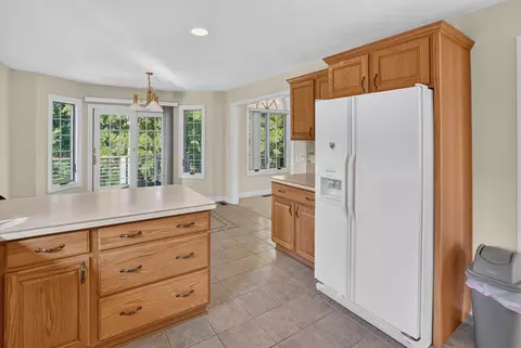 Kitchen - 4729 Dimond, Dimondale, MI 48821 photo 5 of 6