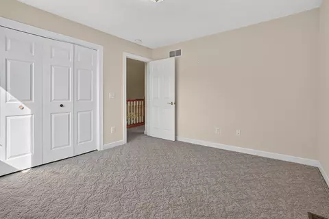 Bedroom - 4729 Dimond, Dimondale, MI 48821 photo 8 of 11