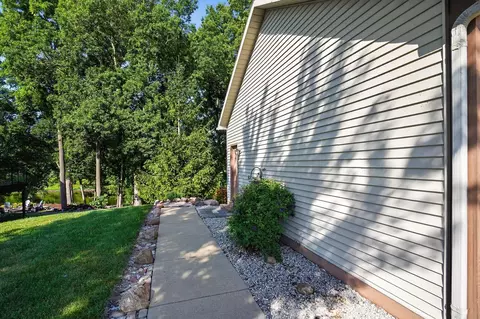 Exterior - 4729 Dimond, Dimondale, MI 48821 photo 13 of 18