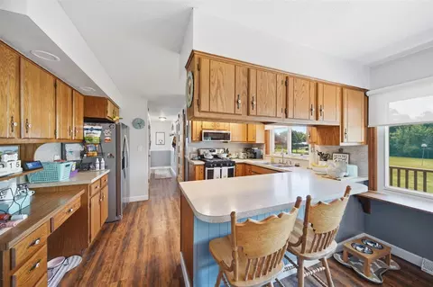 Kitchen - 6060 Lansing, Jackson, MI 49201 photo 1 of 4