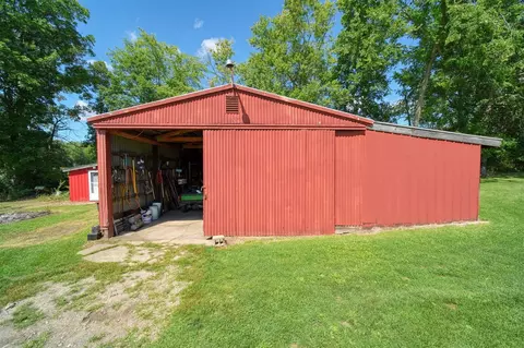 Other - 6060 Lansing, Jackson, MI 49201 photo 12 of 16