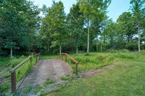 Other - 6060 Lansing, Jackson, MI 49201 photo 15 of 16