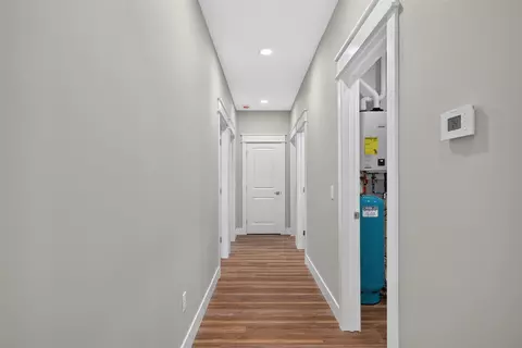 Entry Way - 9620 Rexford, Jackson, MI 49201 photo 2 of 8