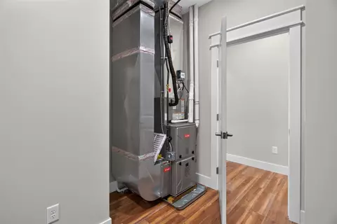 Entry Way - 9620 Rexford, Jackson, MI 49201 photo 3 of 8