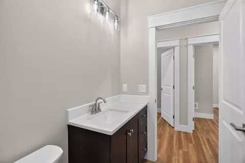 Bath - 9620 Rexford, Jackson, MI 49201 photo 4 of 4