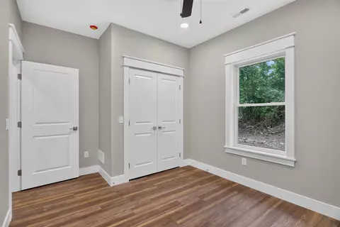 Bedroom - 9620 Rexford, Jackson, MI 49201 photo 4 of 10