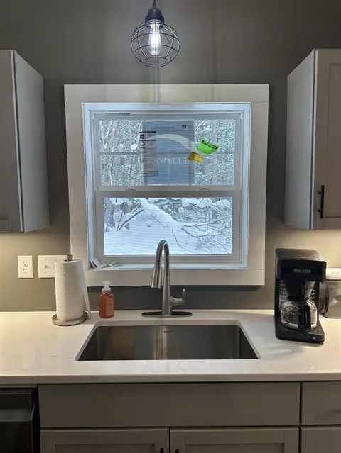 Kitchen - 604 W Beaver, Bitely, MI 49309 photo 5 of 8