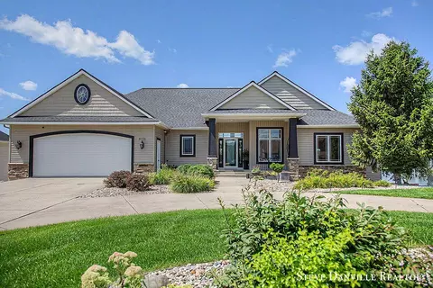9121 24th, Jenison, MI 49428