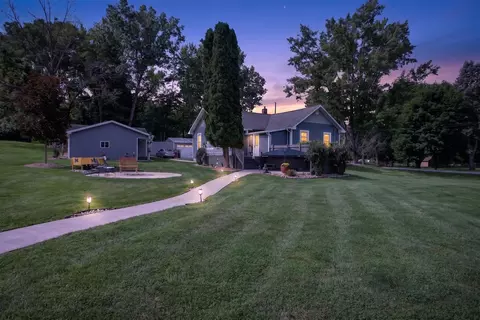 Exterior - 527 Pershing, Jackson, MI 49203 photo 7 of 12